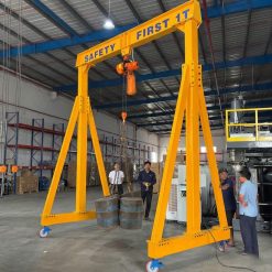 Cổng trục đẩy tay 1 tấn